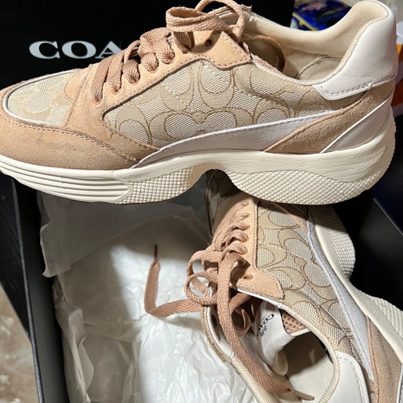 Coach Sneakers - Picture 3 of 5